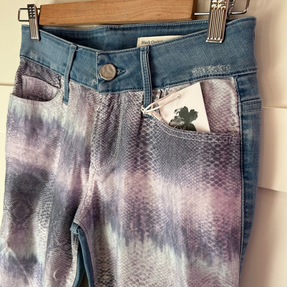 RARE Black Orchid Denim mid rise skinny Rose Petals jeans size 26 NWT - Picture 2 of 15